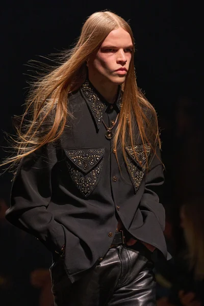 Look 36